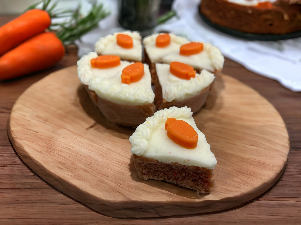 CARROT CAKE with cream cheese FROSTING | Realistic Wax Melts | 4 Melts | 5.25 oz