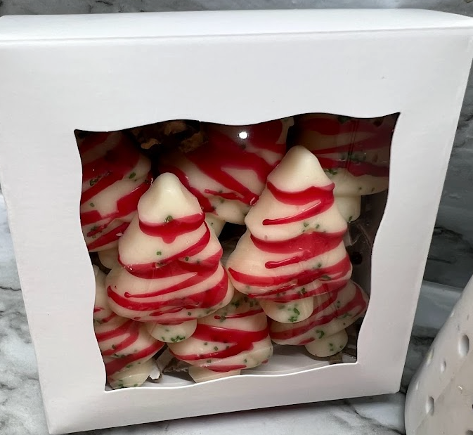 
                  
                    Mini CHRISTMAS TREE CAKES wax melts | Birthday Cake scent  | 3.5 oz
                  
                