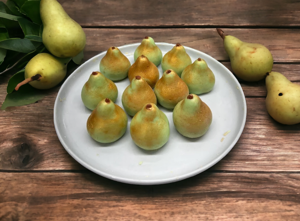 
                  
                    BARTLETT PEARS Wax Melts | 5.75 oz | 6 Melts
                  
                