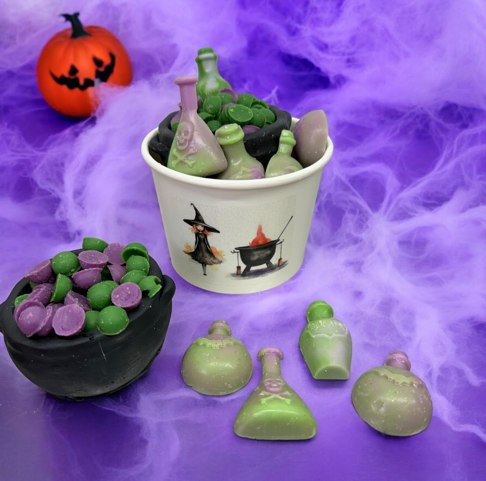 WITCH'S CAULDRON wax melts | Magic Potion | Witches Brew | 5oz