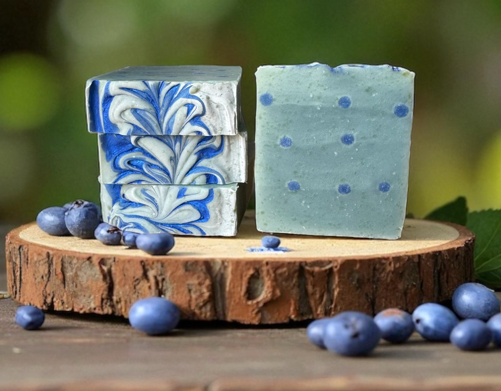 BLUE HONEYBERRY | handmade artisan soap bar 4 oz