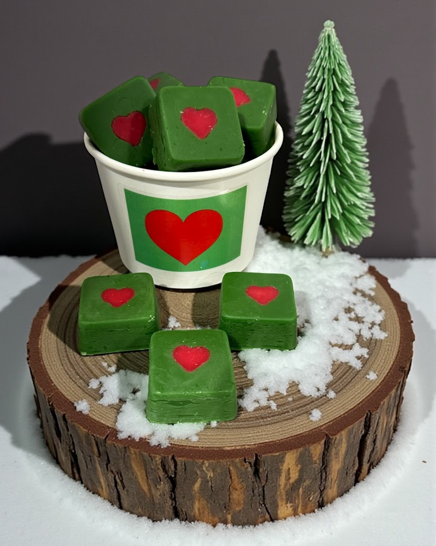 GREEN HEARTS wax melts | Christmas Cravings  | 4.25 oz
