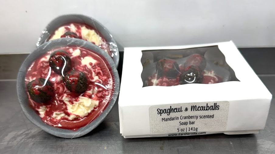 
                  
                    SPAGHETTI & MEATBALLS in a bowl | Soap Bar | Mandarin Cranberry scent | 5 oz
                  
                