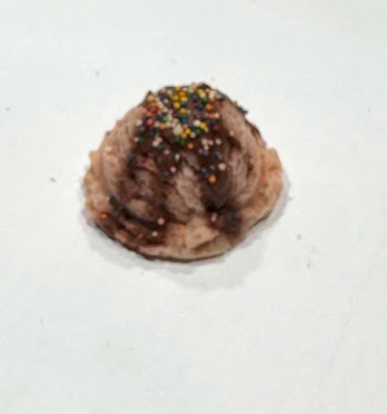 
                  
                    MAPLE FUDGE ICE CREAM wax melts | MAPLE WALNUT FUDGE scent | 1 oz SAMPLE
                  
                