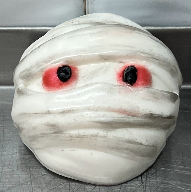 
                  
                    Halloween MUMMY soap bar, 4 oz | Glow in the dark | Autumn Night scent
                  
                