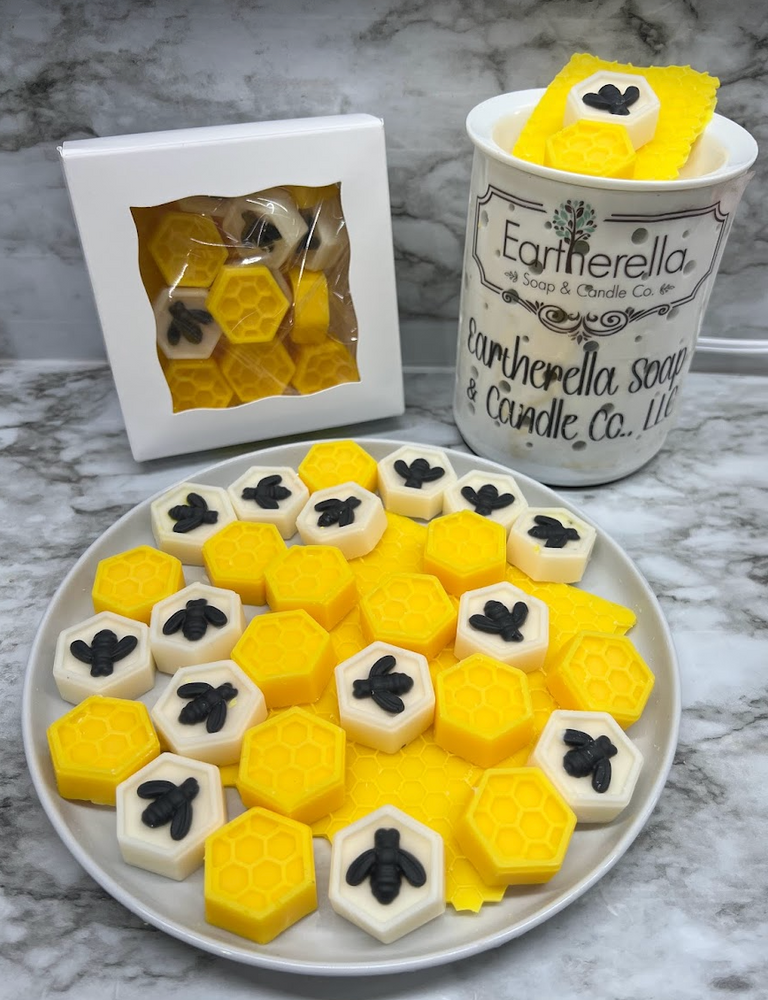 
                  
                    OH BEE-HAVE!  wax melts | Bees Beehive Honeycomb | Honey Almond scent | 5 oz
                  
                